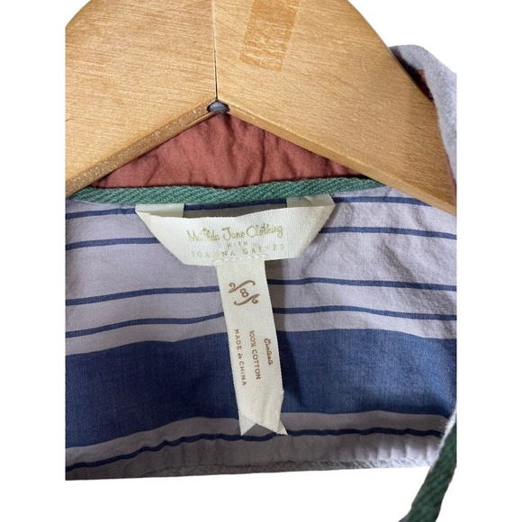 Matilda Jane Boys Button Down Shirt 8 Gray Polka Dot Print Wood Buttons - Picture 7 of 7